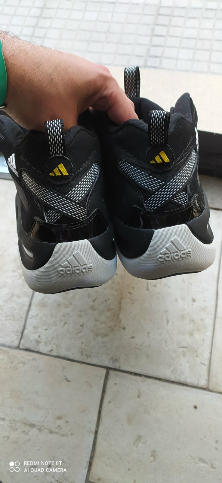 Kobe Bryant Adidas Crazy 